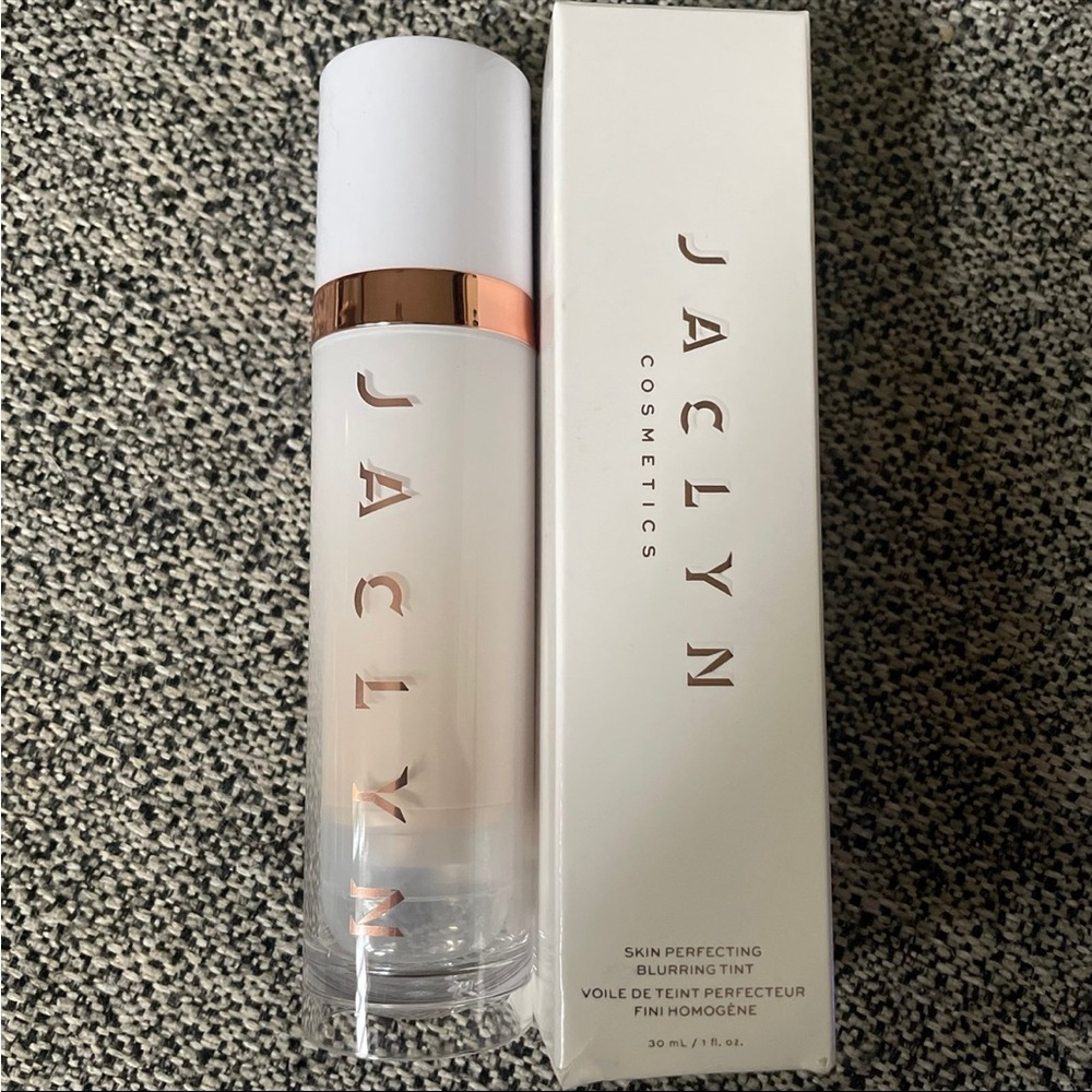 2 for $25! Jaclyn Cosmetics Skin Perfecting Blurring Tint